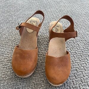 Lotta from Stockholm Clogs in Highwood Brown Oiled Nubuck EUR 42, UK 8, US 10.5